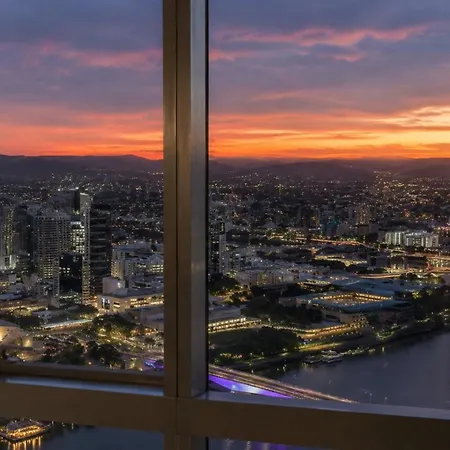 River View 1br With Cbd & Pool, Gym & Sauna *