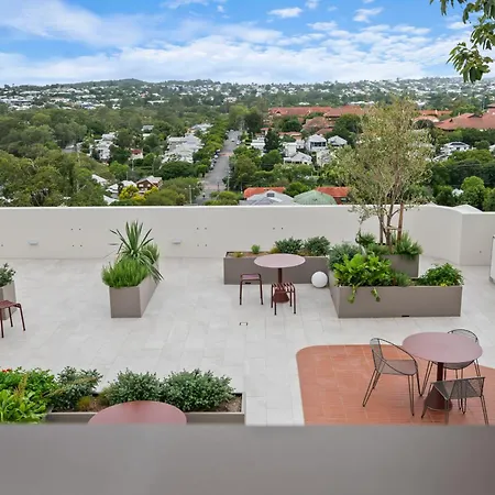 Apartment Riverside Modern 2br East With Parking *