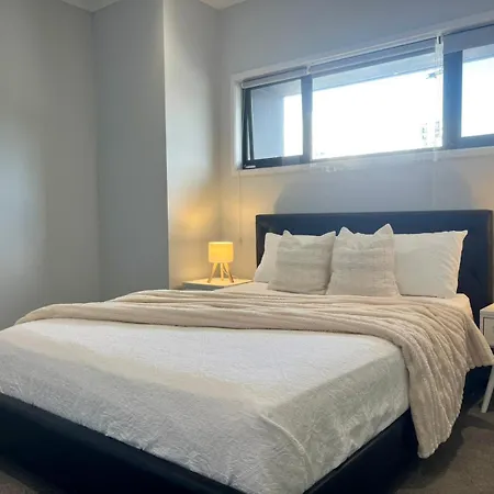 Kangaroo Point, Bromley Street Holiday home *