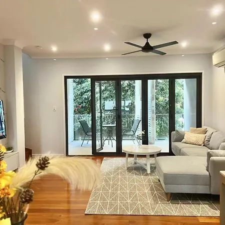 Holiday home Kangaroo Point, Bromley Street *