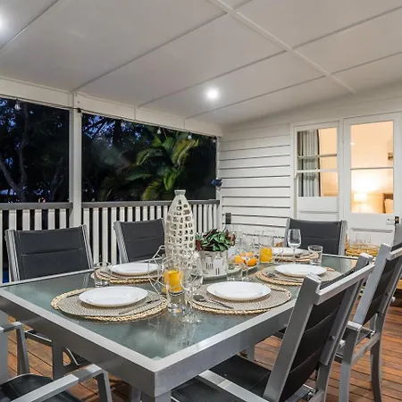 Stylish With Pool, Close Suncorp Stadium, Cbd *