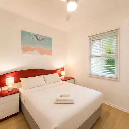 3br Family Walk To Waterfront & Wading Pool *