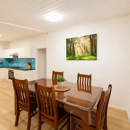 3br Family Walk To Waterfront & Wading Pool Holiday home
