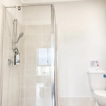 310a Maple House - Ensuite In Coopers Plains * Brisbane