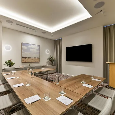 Adina Chermside Brisbane