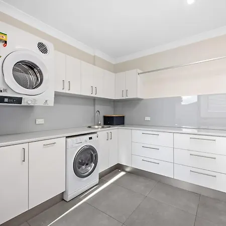 Holiday home Blissful Bulimba! - 3bed-2 5bath-1car - Townhouse Brisbane