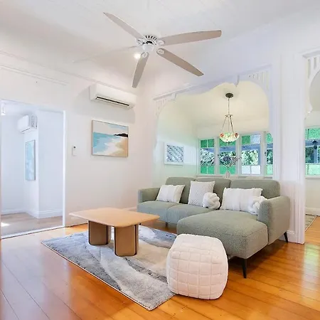 Strathendrick Timeless Queenslander Haven Near Cbd Brisbane