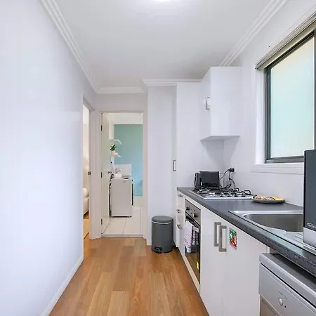 Gabba Hideaway Laid-back Garden Retreat Near Cbd