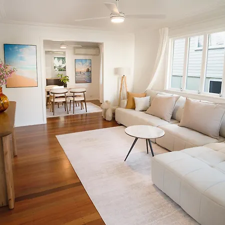 Greenslopes Retreat Stylish Near Hospital Holiday home *