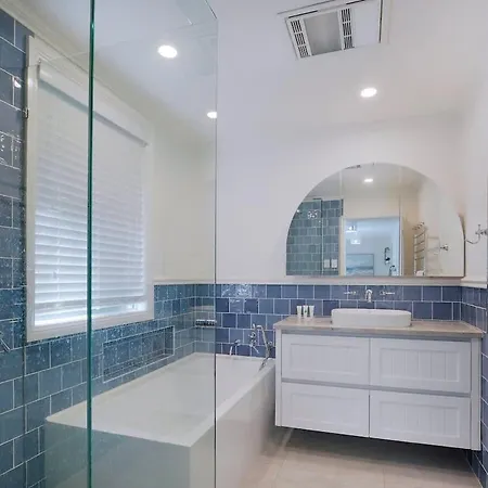 Strathendrick Timeless Queenslander Haven Near Cbd *