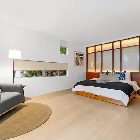 Exclusive Stylish Townhome - New Farm * Brisbane