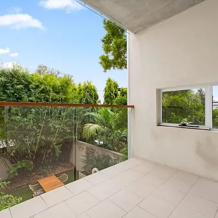 Exclusive Stylish Townhome - New Farm Brisbane