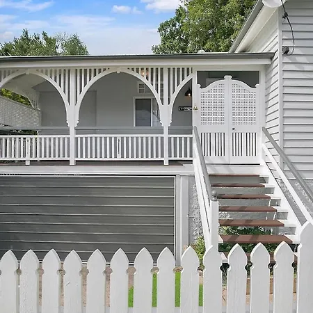Strathendrick Timeless Queenslander Haven Near Cbd * Brisbane