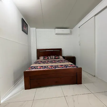 Guest house Rare Find! Private Granny Flat In Prime Area