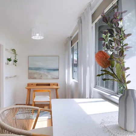 Strathendrick Timeless Queenslander Haven Near Cbd