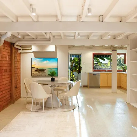 Greenslopes Retreat Stylish Near Hospital * Brisbane