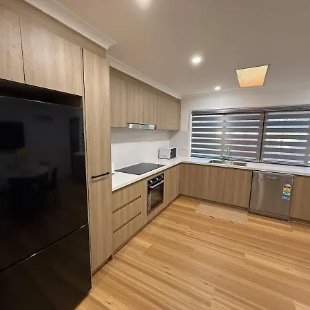 Villa Pet Friendly & Sunnybank Luxury House