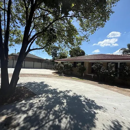Pet Friendly & Sunnybank Luxury House Villa Brisbane