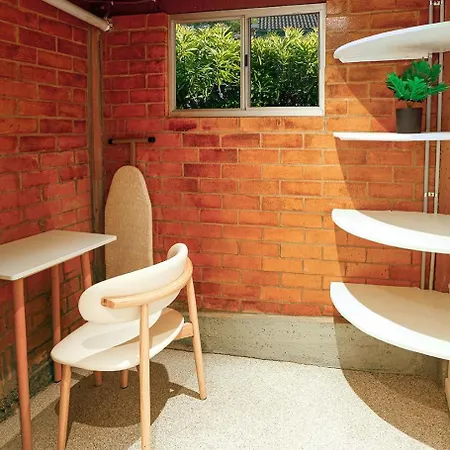 Greenslopes Retreat Stylish Near Hospital * Brisbane