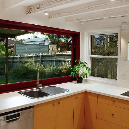 Holiday home Greenslopes Retreat Stylish Near Hospital *