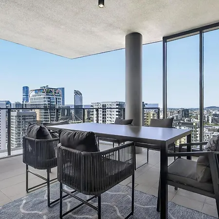 31f Premium 3br Skyline River Views One * Brisbane