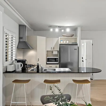 Apartment Resort-style 3br River And Hosp Parking And Pool