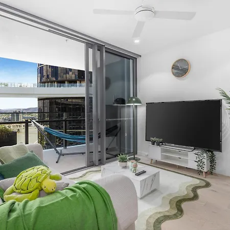 Matcha Madness Zen Escape - Riverfront Apartment