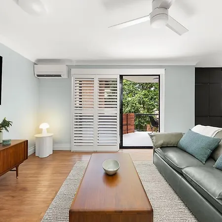 Spacious 2br Stay, Parking Pool & Balcony Apartment