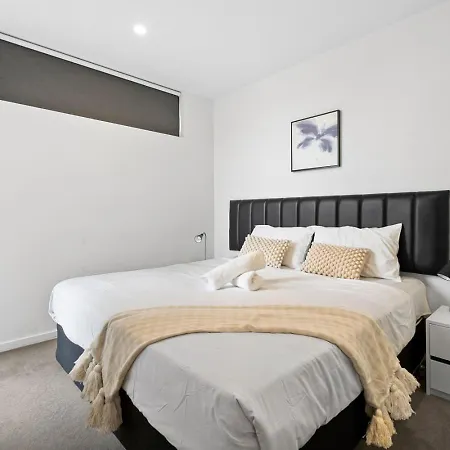 Cultural Charm - 2br In South Apartment