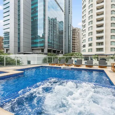 Escape 2bed-2bath-1car-pool-views - Cbd Apartment