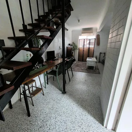 Apartment Peaceful, Pool, Lowtox, B'fast Included, Yoga Yard