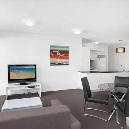 Cbd With Amenities Apartment *