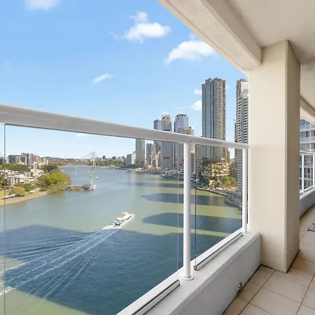 Apartment Oasis 2bed-1bath-1car-views Brisbane