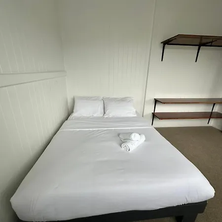 Queenslander Hideaway - Heart Of New Farm