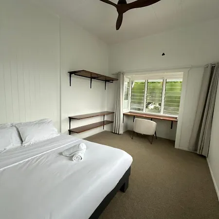Queenslander Hideaway - Heart Of New Farm