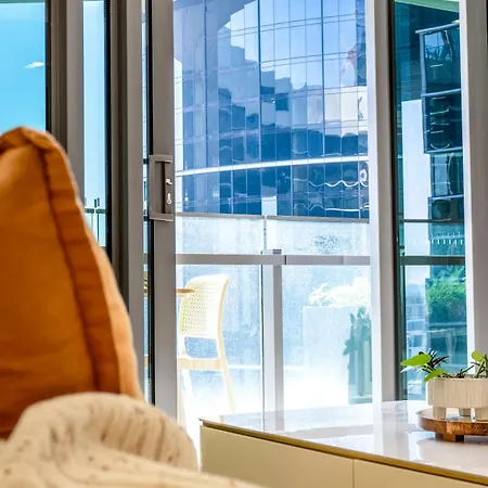 Apartment Queens Wharf Charm W/ Balcony Views - Lv 15 - *
