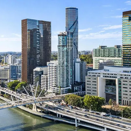 Cbd With Amenities Apartment Brisbane