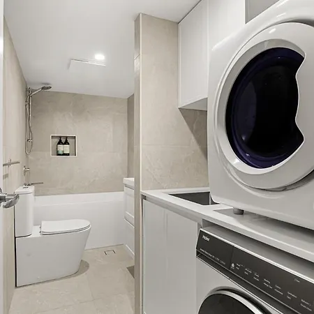Spacious 2br Stay, Parking Pool & Balcony