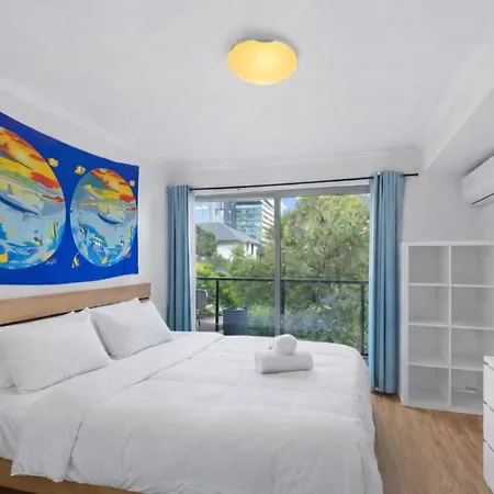 Stylish Bowen Hills Near Centre Apartment *