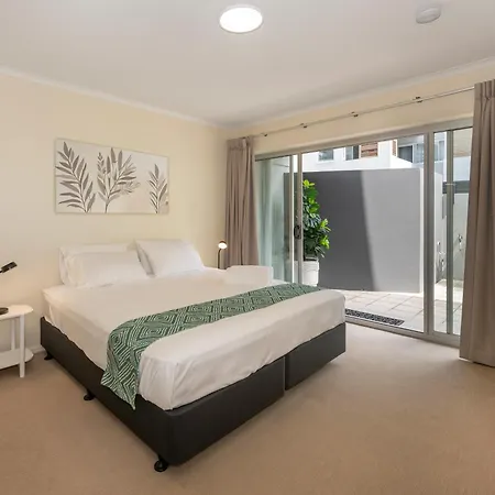 Huge Terrace With Free Parking In The Heart Of Fortitude Valley Apartment Brisbane