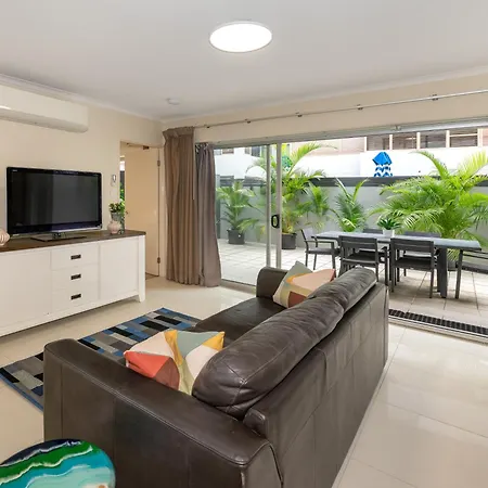 Huge Terrace With Free Parking In The Heart Of Fortitude Valley Apartment Brisbane