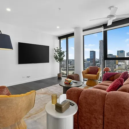 Apartment 31f Premium 3br Skyline River Views One *
