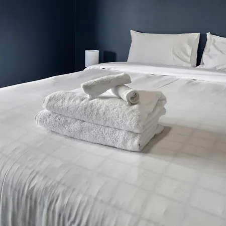 Apartment Resort-style 3br River And Hosp Parking And Pool *