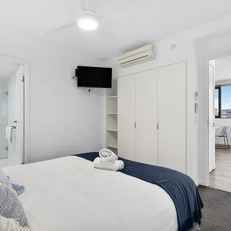 Luxury 2bed2bath With Pool, Parking, Gym And Views Brisbane
