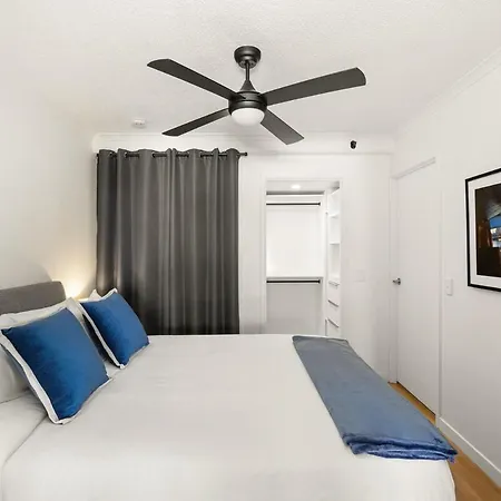 Apartment Galleries Apartments, 1 Bed, Parking, Balcony Brisbane