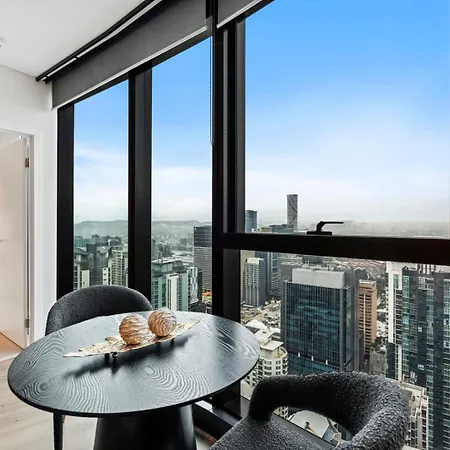 Apartment Skytower Level 53 Free Parking Sleeps 5 Cbd