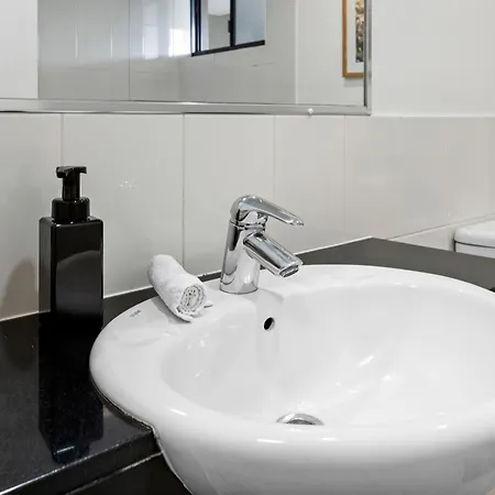 Apartment Resort-style 3br River And Hosp Parking And Pool