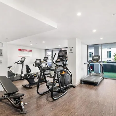 Cbd With Amenities Apartment Brisbane