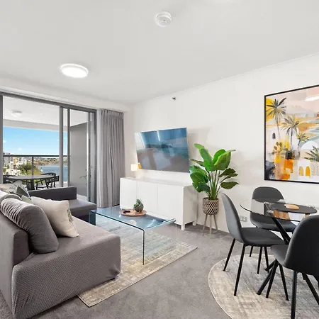 Oasis 2bed-1bath-1car-views Apartment Brisbane
