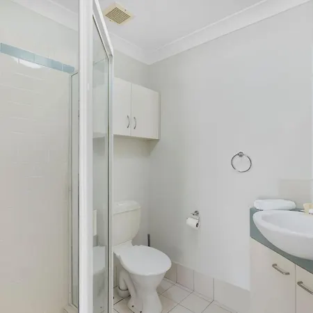 Comfortable With Pool Access Apartment